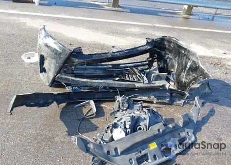 2019 Toyota Highlander Se from USA, damaged, VIN 5TDJZRFH4KS969764